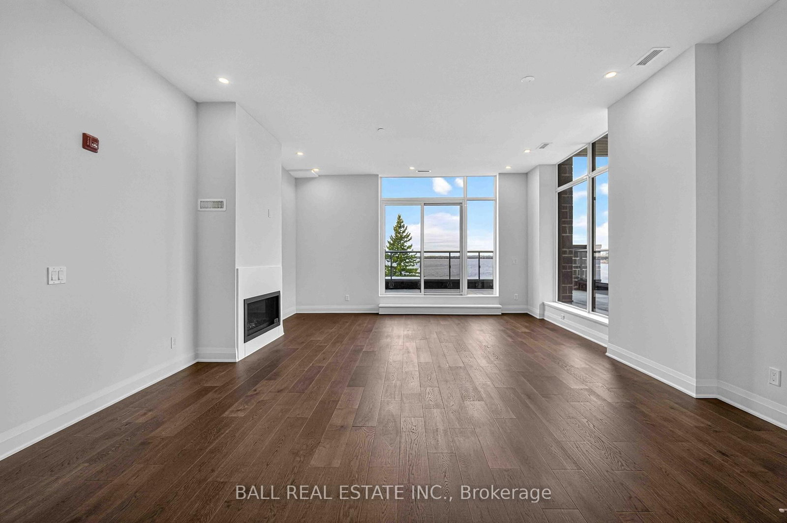 99 Louisa Street, Unit 208 - Photo 22