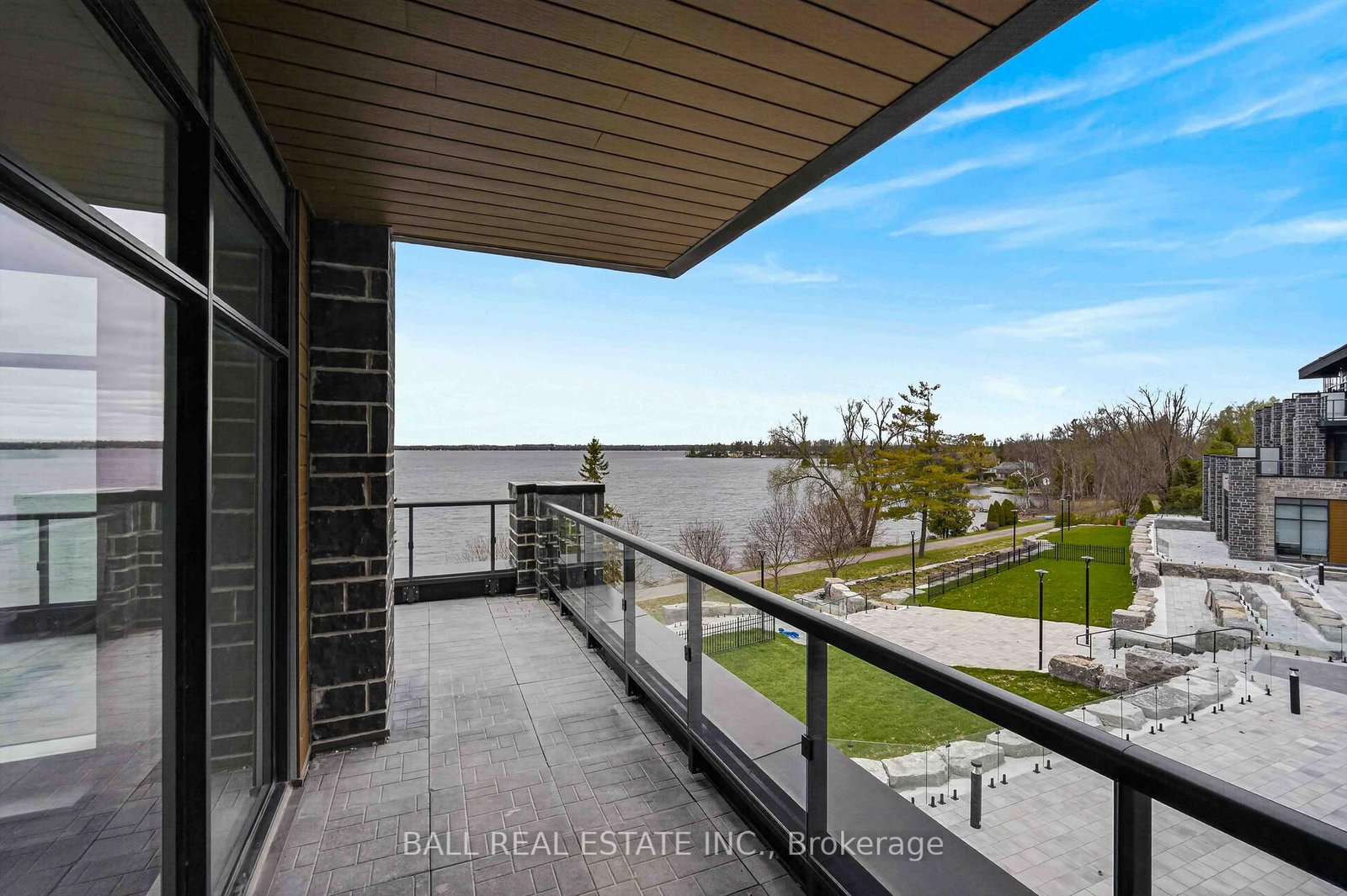 99 Louisa Street, Unit 208 - Photo 36