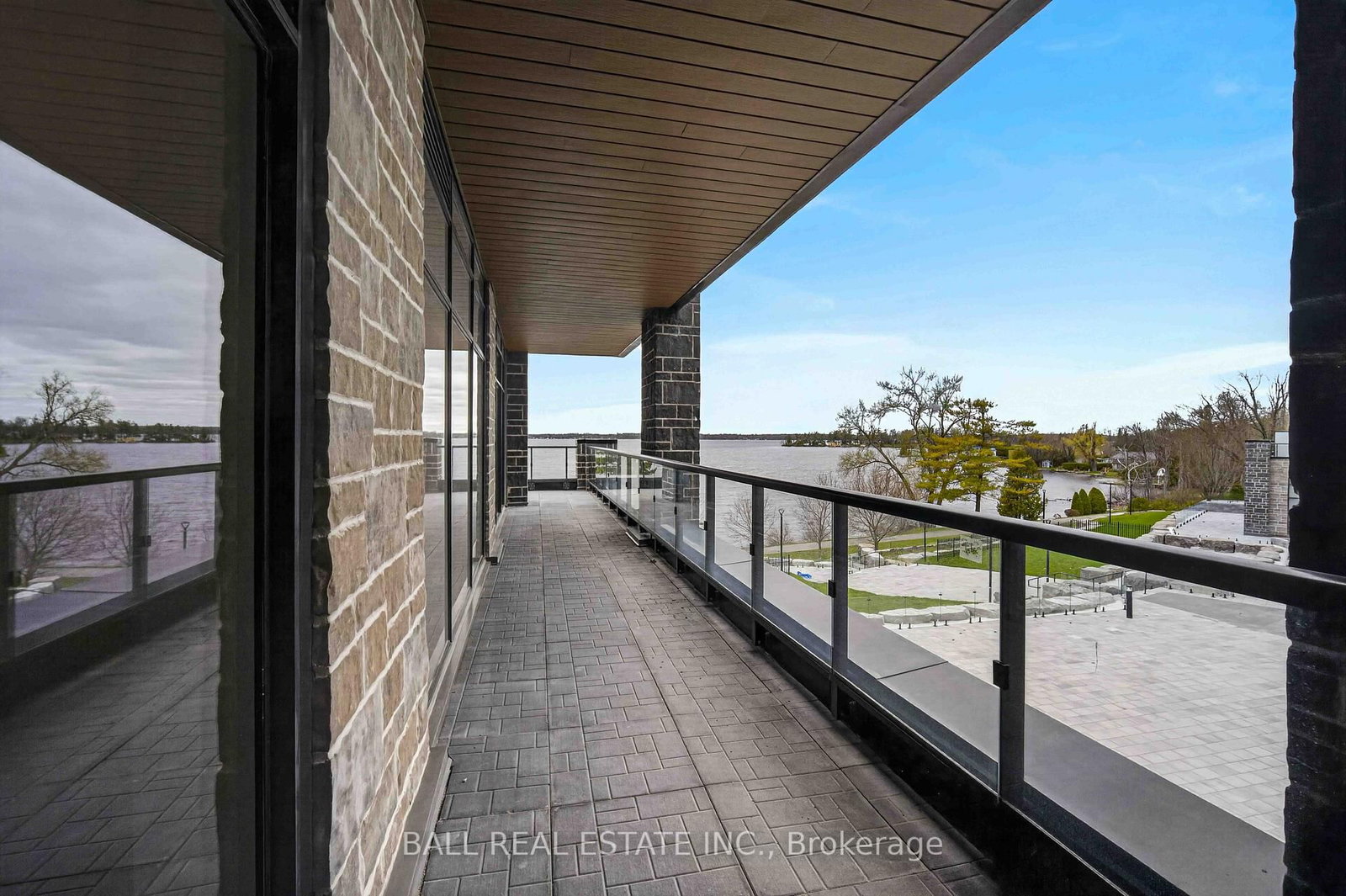 99 Louisa Street, Unit 208 - Photo 37