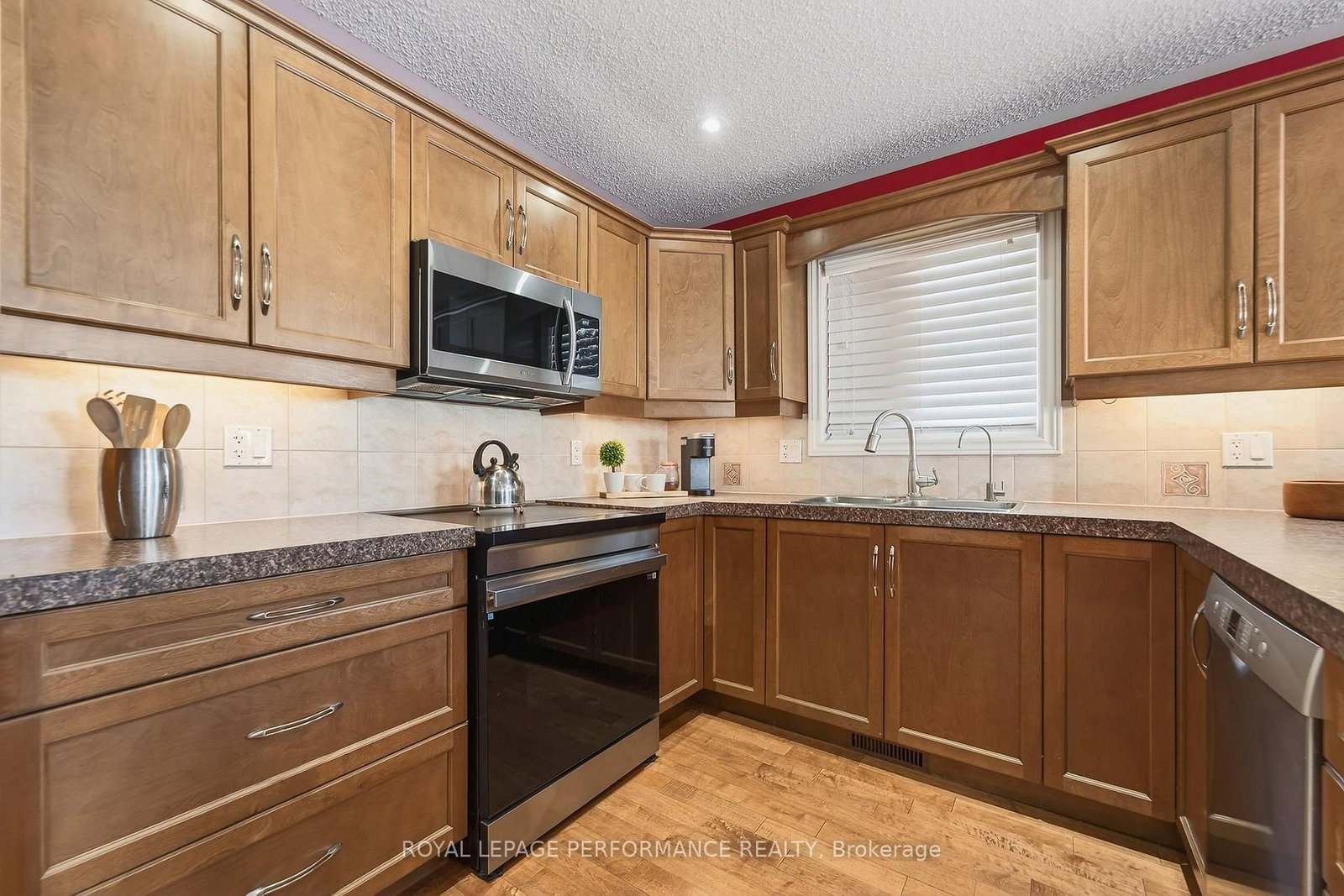 639 Robert Hill Street - Photo 19
