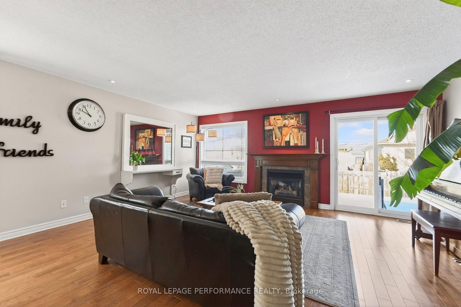 639 Robert Hill Street - Photo 8
