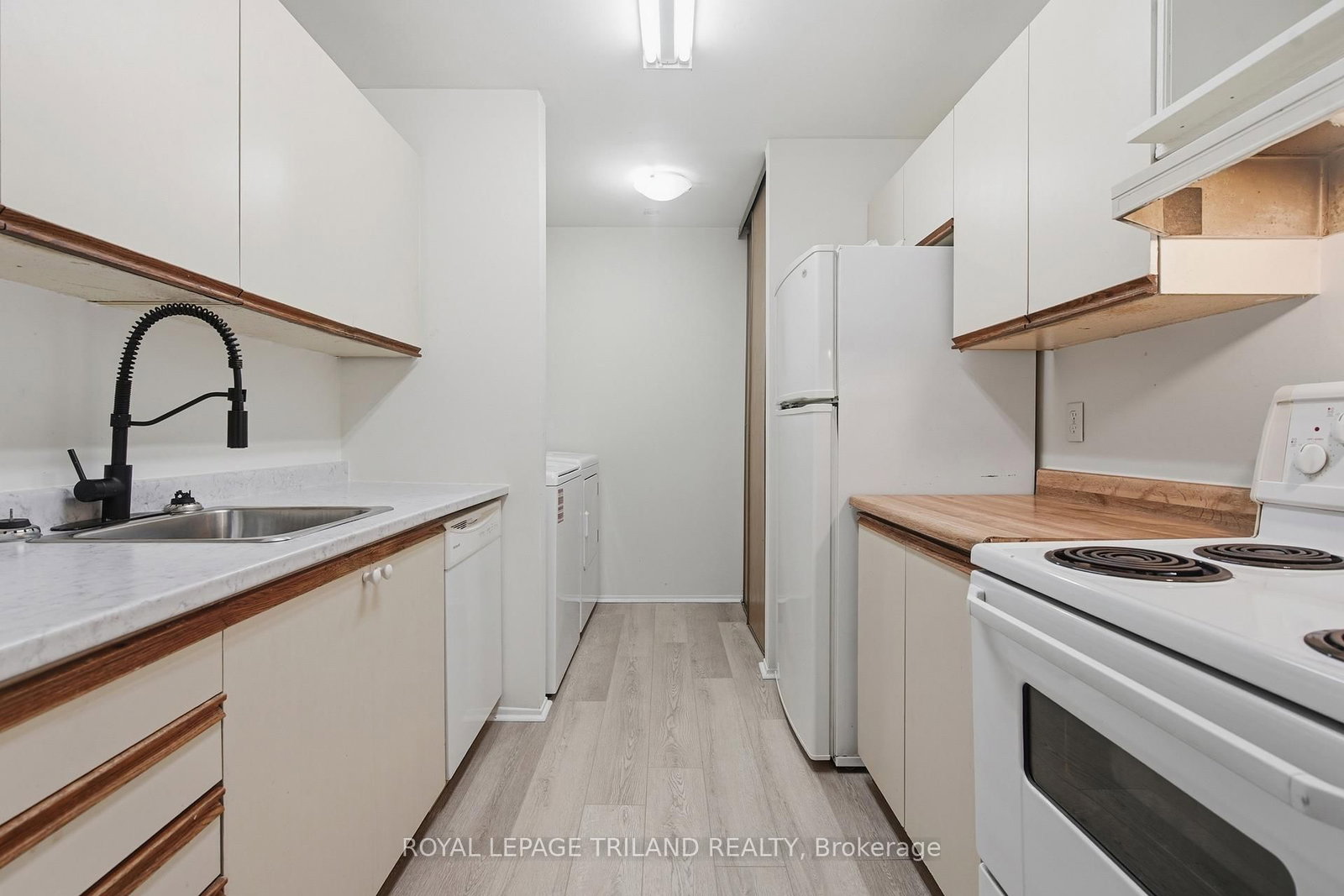 1096 Jalna Boulevard, Unit 135 - Photo 13