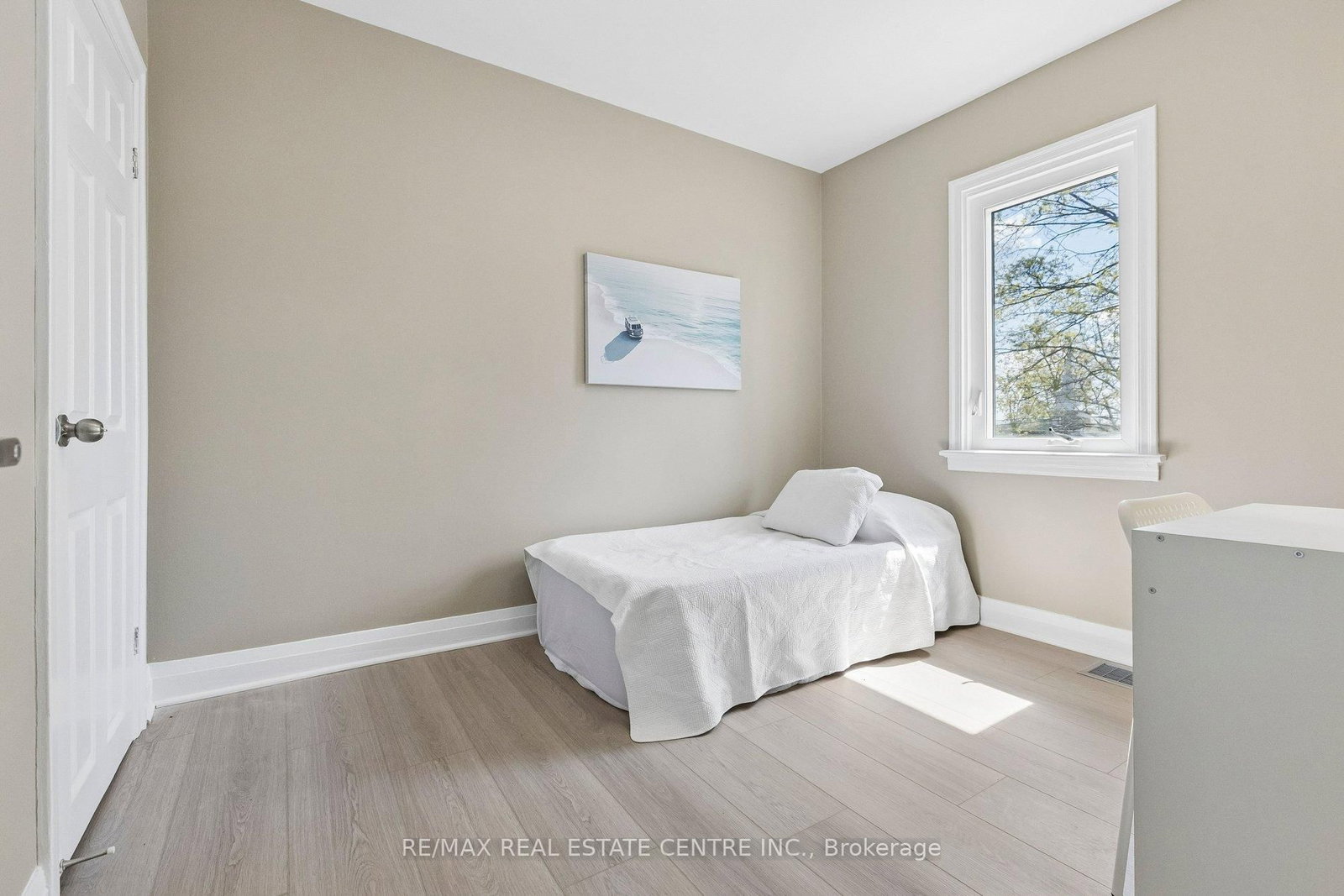 194 Silvercreek Parkway S - Photo 11