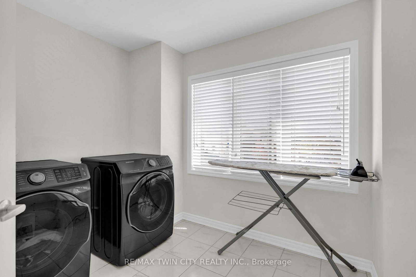 661 Doon South Drive - Photo 19