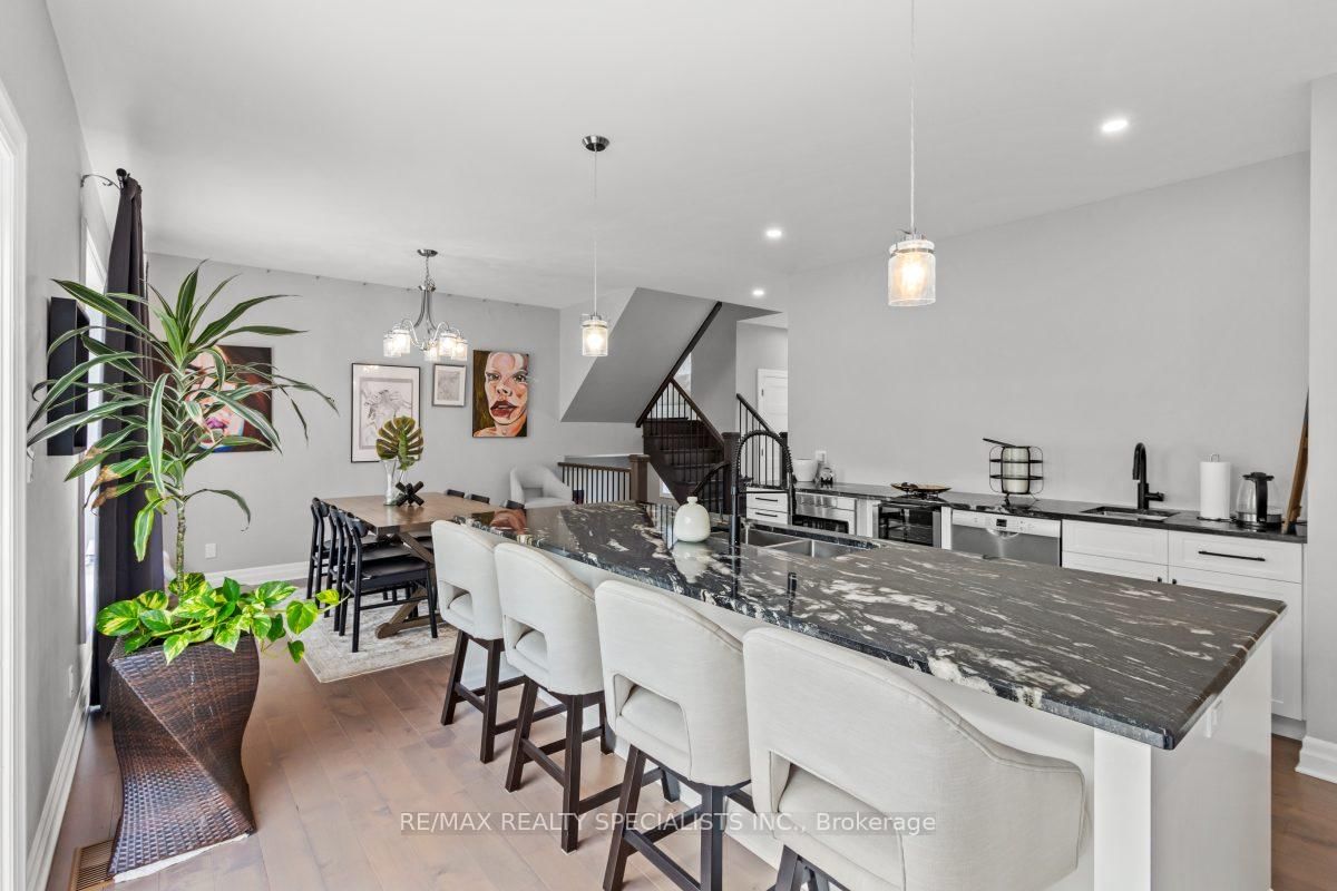 1076 7th Avenue • Hanover, ON photo 15