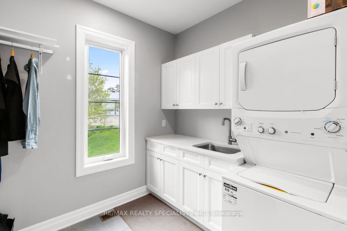 1076 7th Avenue • Hanover, ON photo 22