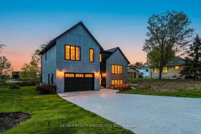 1076 7th Avenue • Hanover, ON photo 3