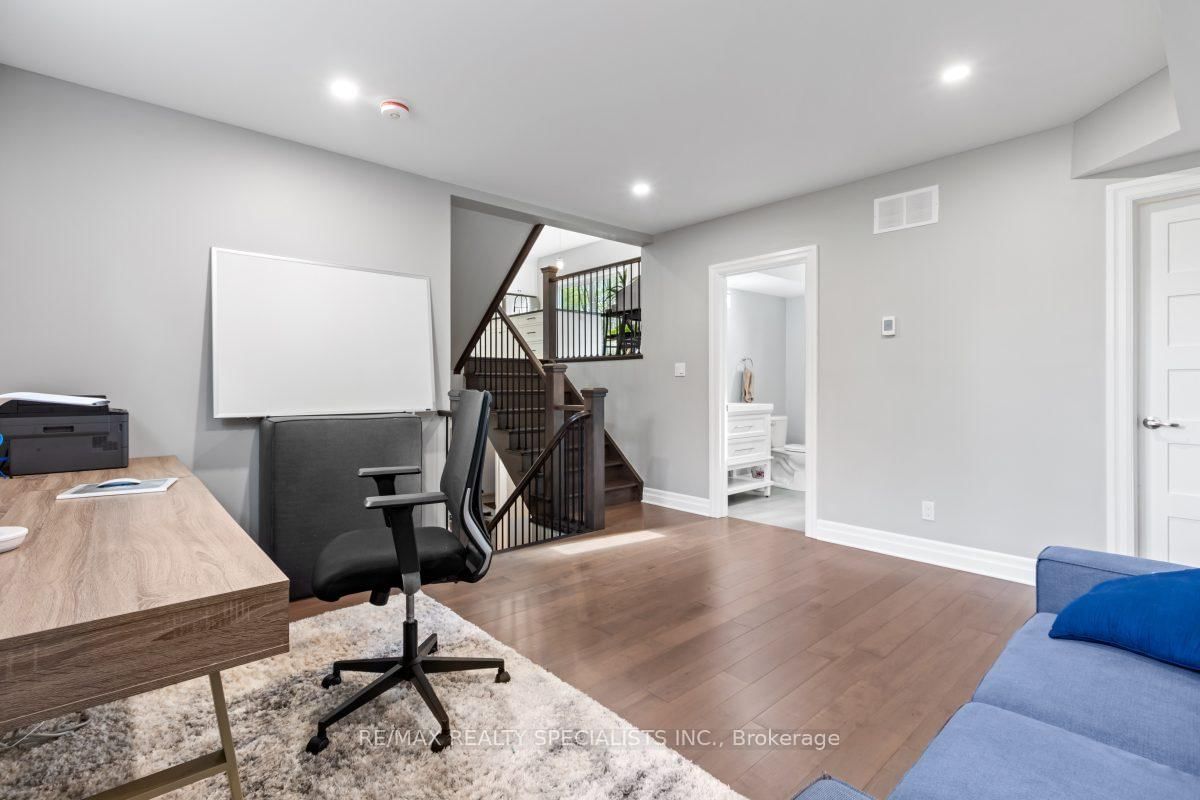 1076 7th Avenue • Hanover, ON photo 35
