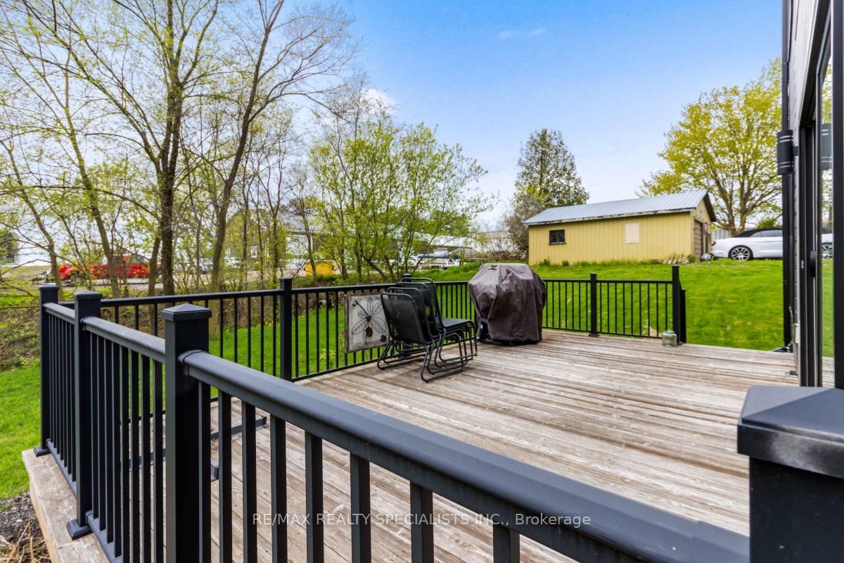 1076 7th Avenue • Hanover, ON photo 41