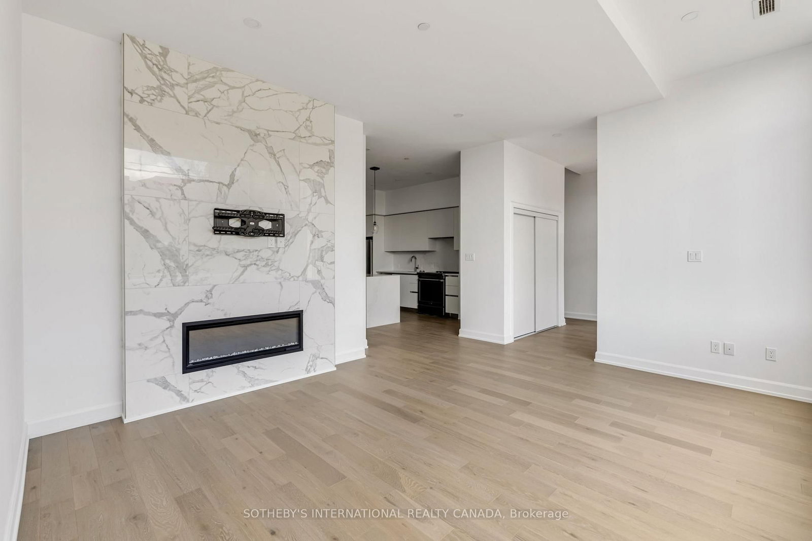 195 Hunter Street E • #TH 105 • Peterborough, ON photo 14