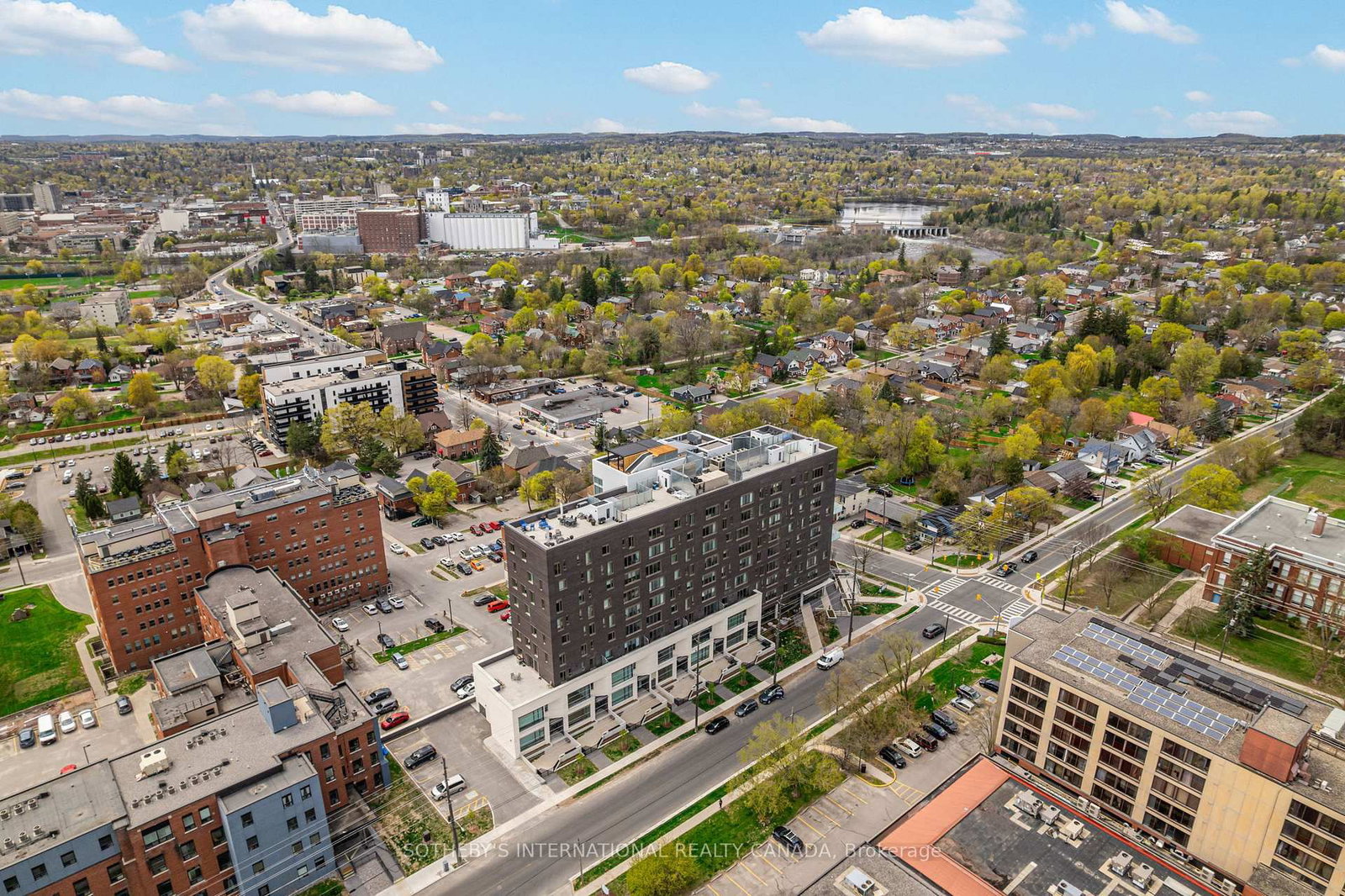 195 Hunter Street E • #TH 105 • Peterborough, ON photo 2