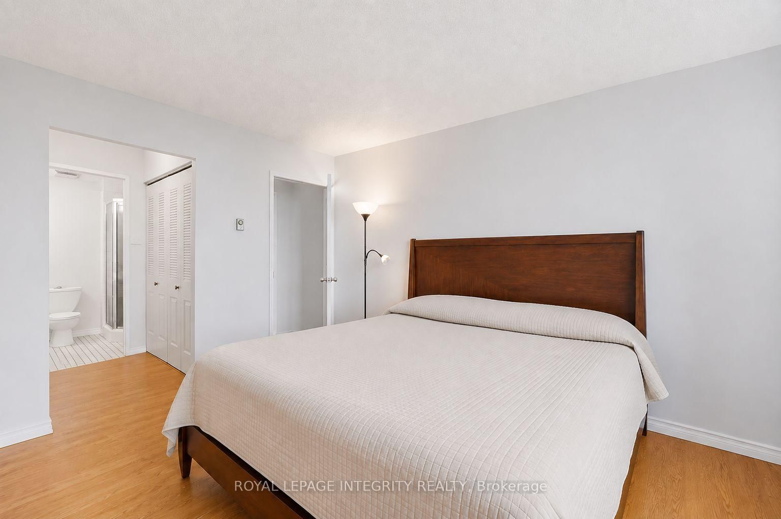 2760 Carousel Crescent • #1208 • Ottawa, ON photo 12