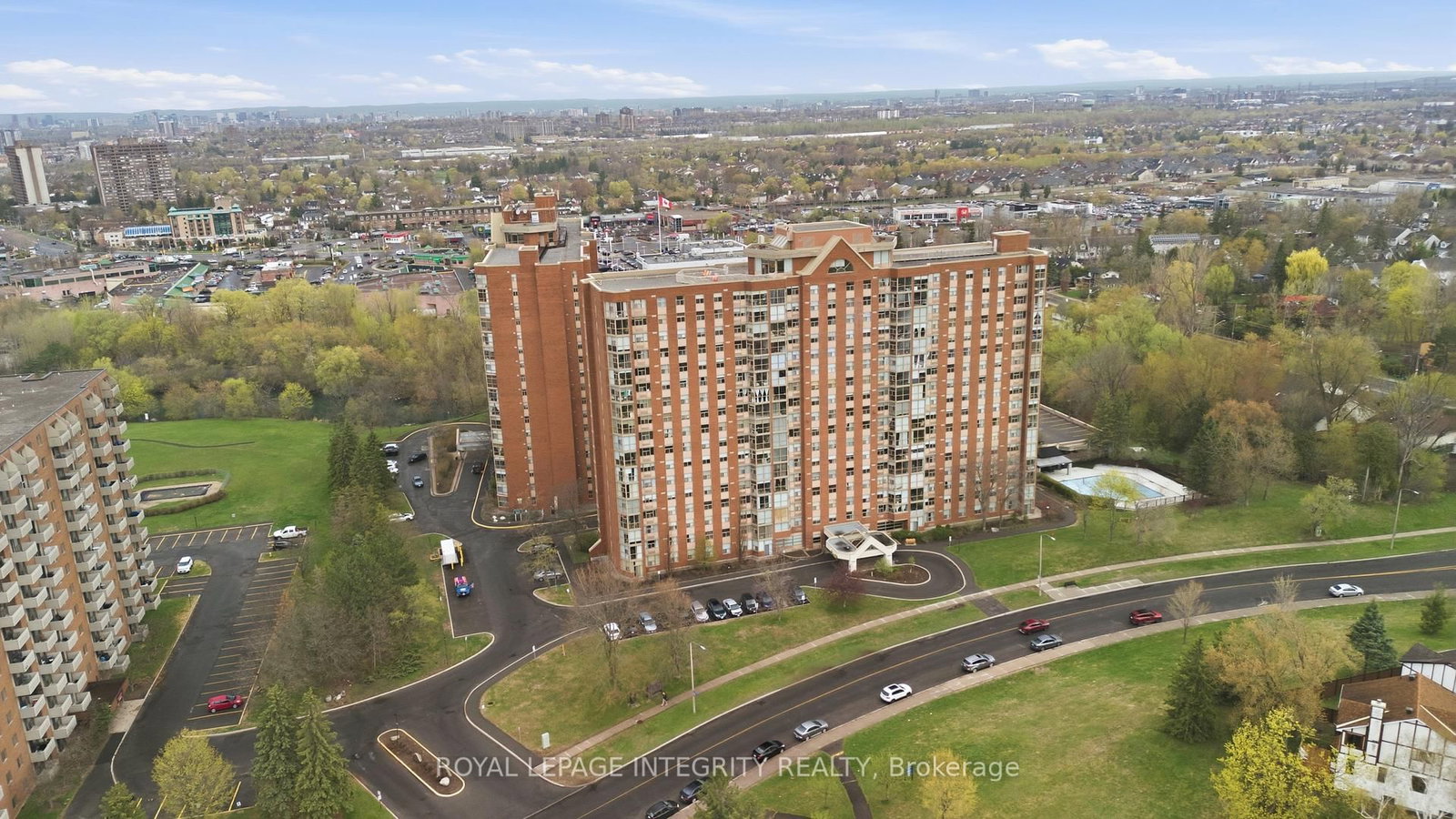 2760 Carousel Crescent • #1208 • Ottawa, ON photo 33