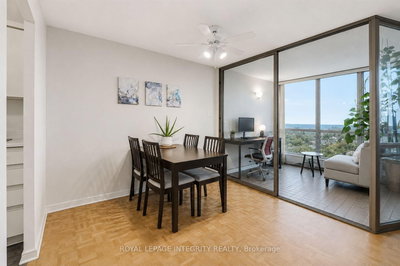 2760 Carousel Crescent • #1208 • Ottawa, ON photo 4