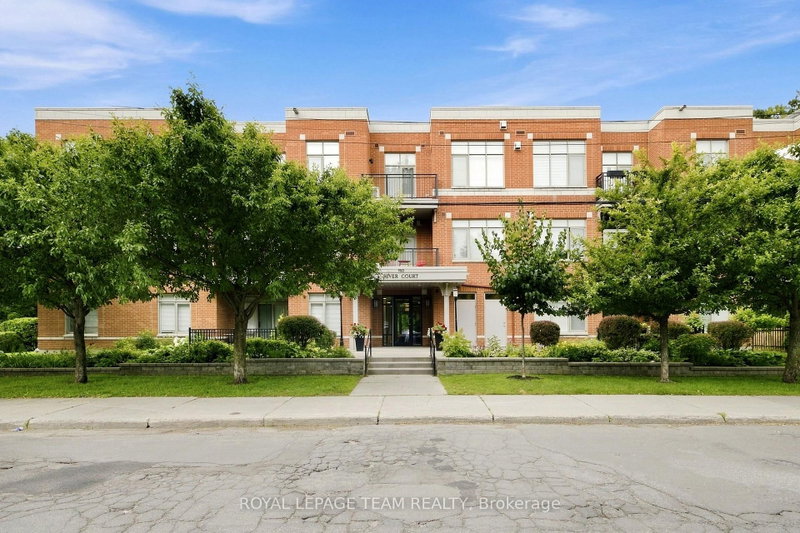 212 - 950 Marguerite Avenue