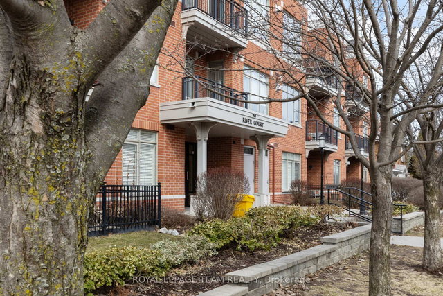 212 - 950 Marguerite Avenue