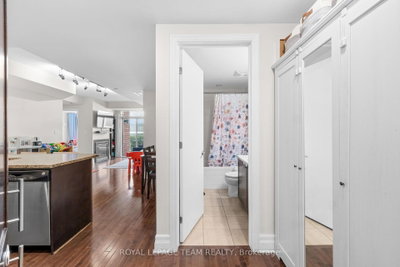 950 Marguerite Avenue • #212 • Ottawa, ON photo 8