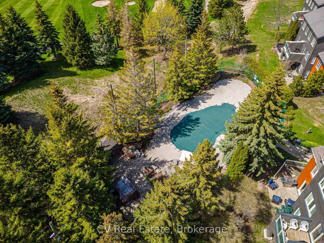 105 - 110 Fairway Court