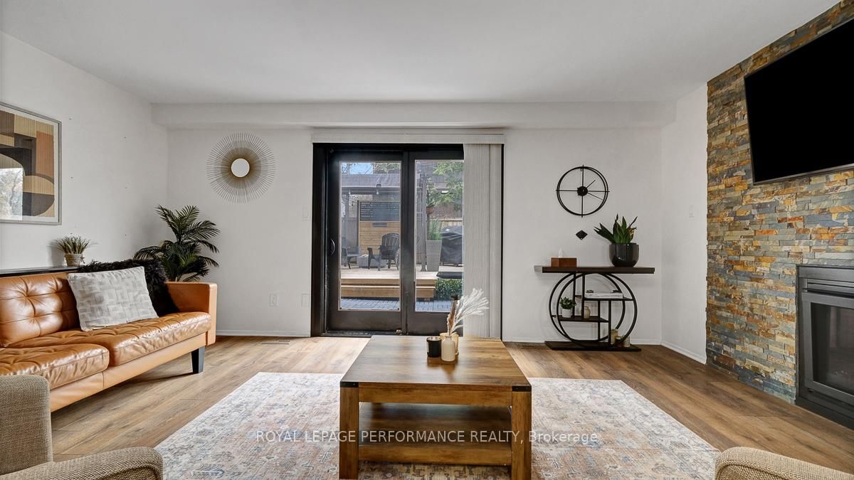 510 Foxview Place - Photo 14