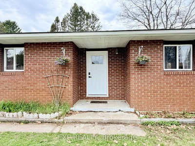 7 Fitz Avenue — photo 2