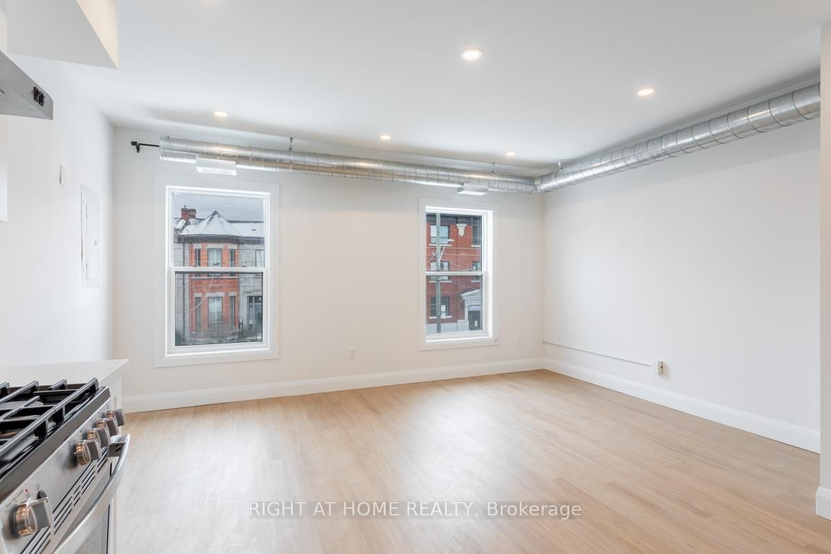 115 Catharine Street N, Unit 2 - Photo 12