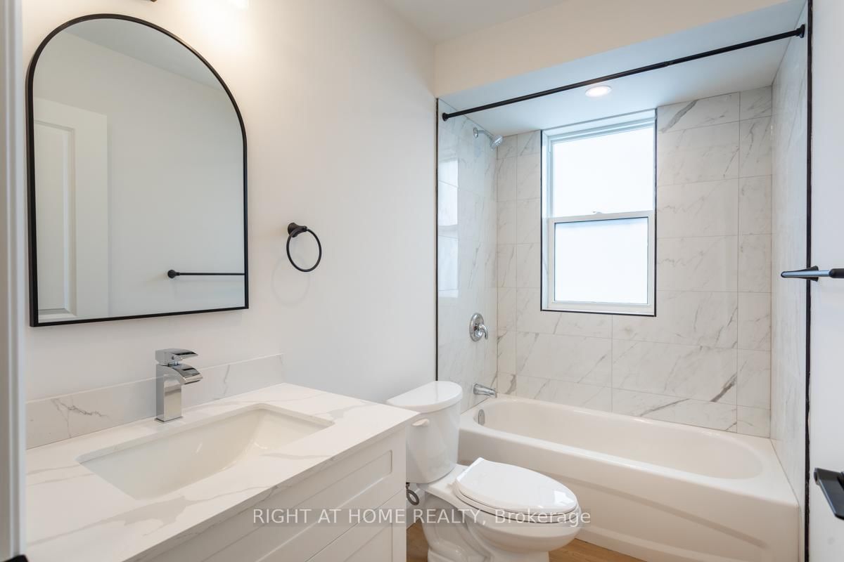 115 Catharine Street N, Unit 2 - Photo 16