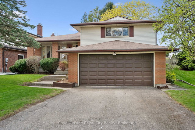 3 Cabot Court NE