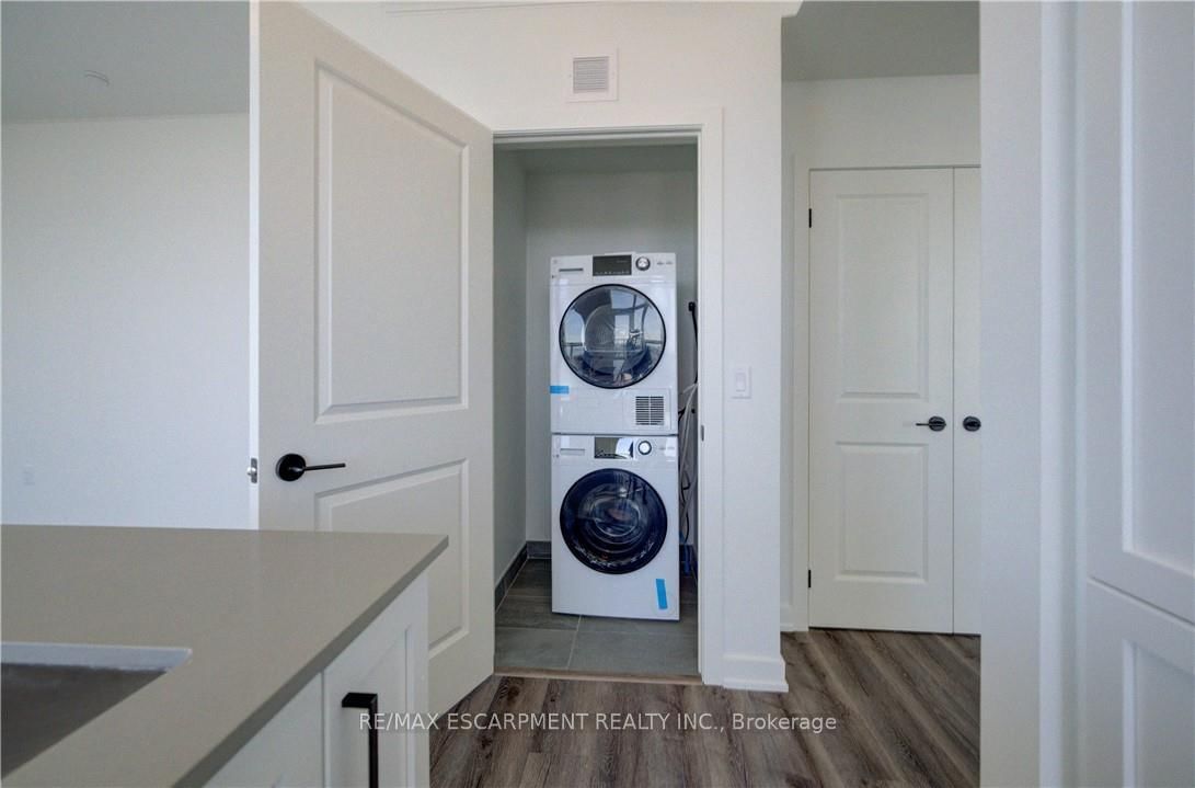 461 Green Road, Unit P1203 - Photo 15