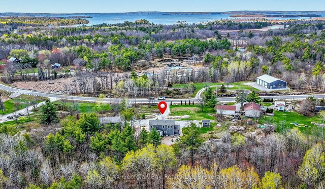 1432 HONEY HARBOUR Road