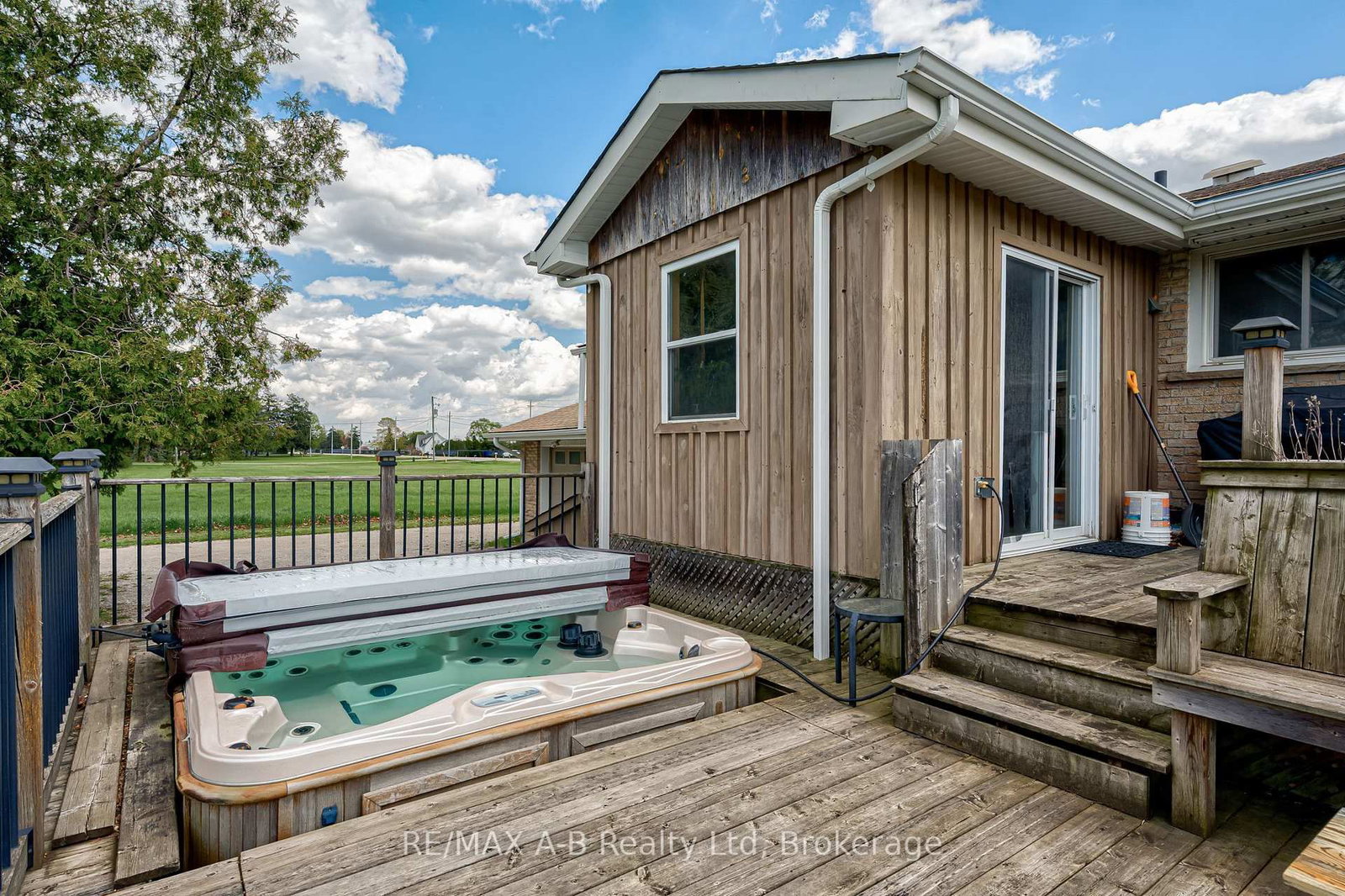 1241 - 1247 Colborne Street W • Brantford, ON photo 31