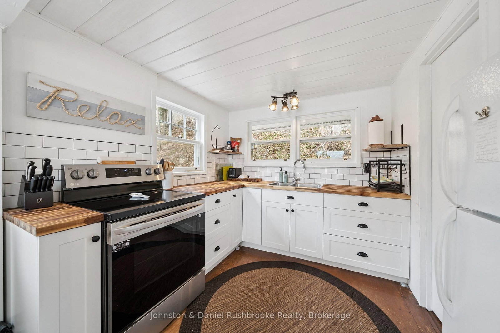 29 Ena Drive • Huntsville, ON photo 12