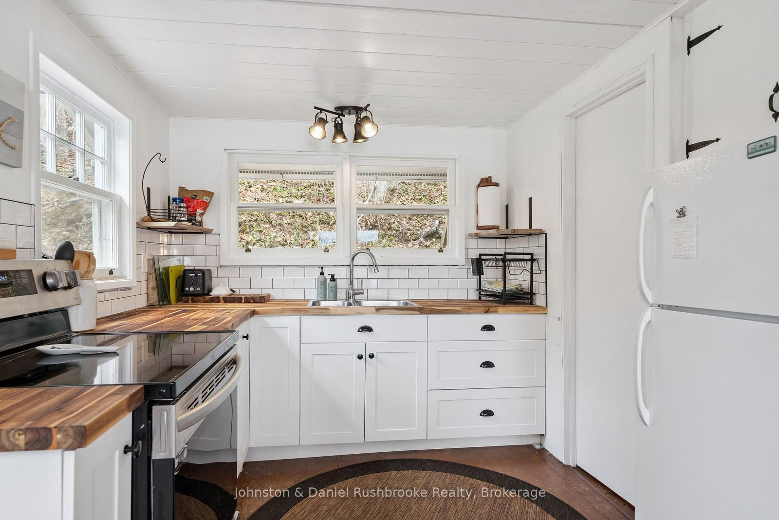 29 Ena Drive • Huntsville, ON photo 13