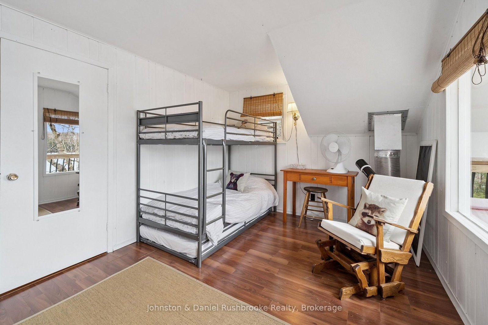 29 Ena Drive • Huntsville, ON photo 20
