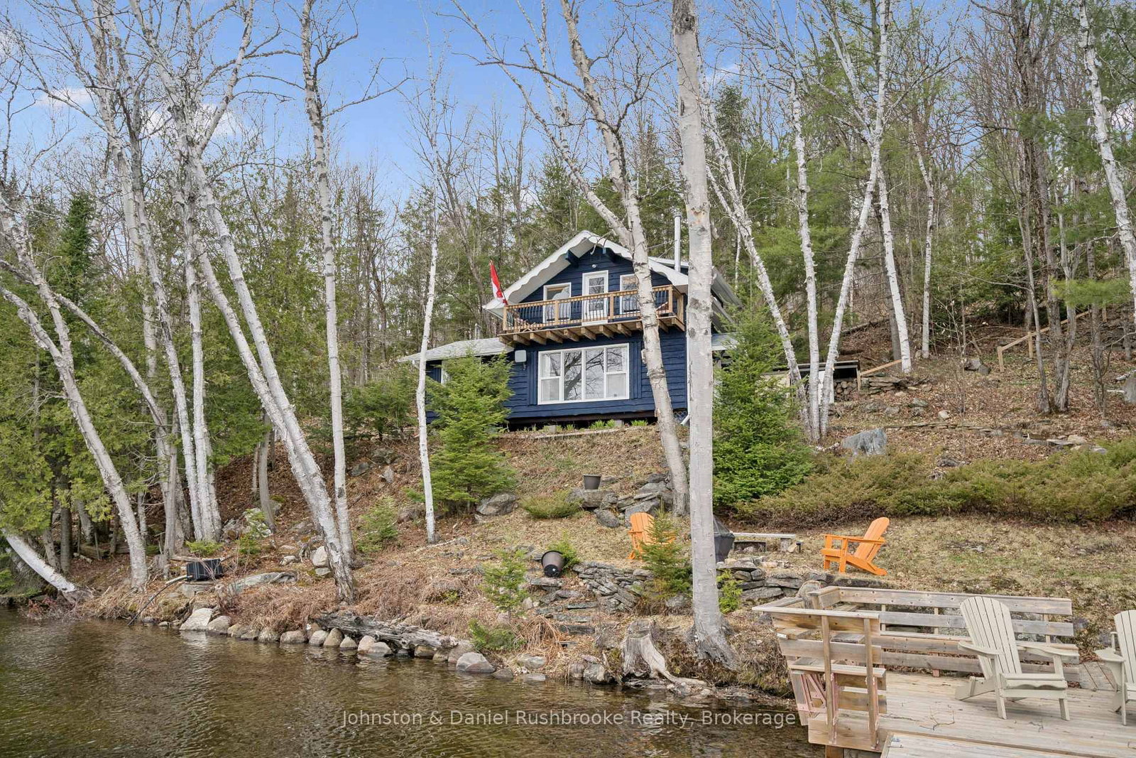29 Ena Drive • Huntsville, ON photo 3