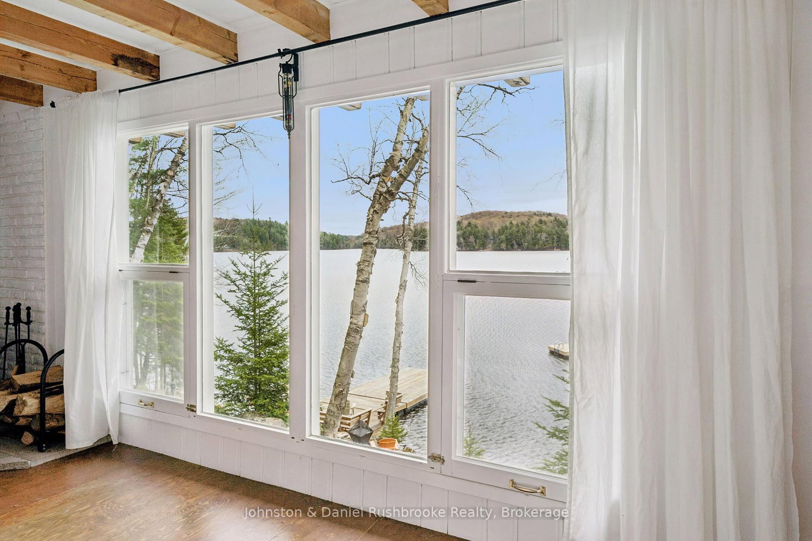 29 Ena Drive • Huntsville, ON photo 8