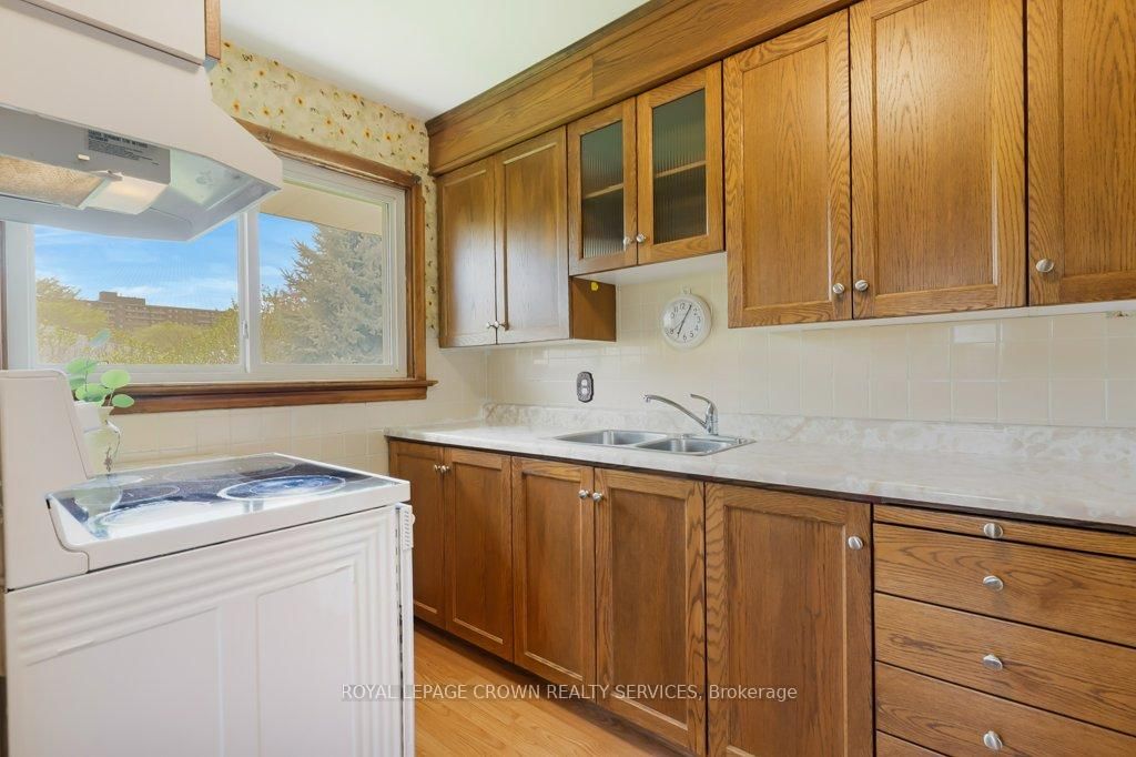171 Clark Avenue - Photo 12