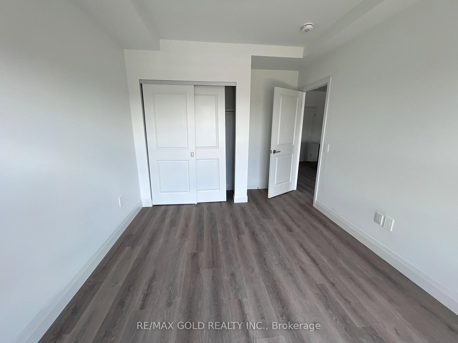 1333 WEBER Street E, Unit 806 - Photo 12