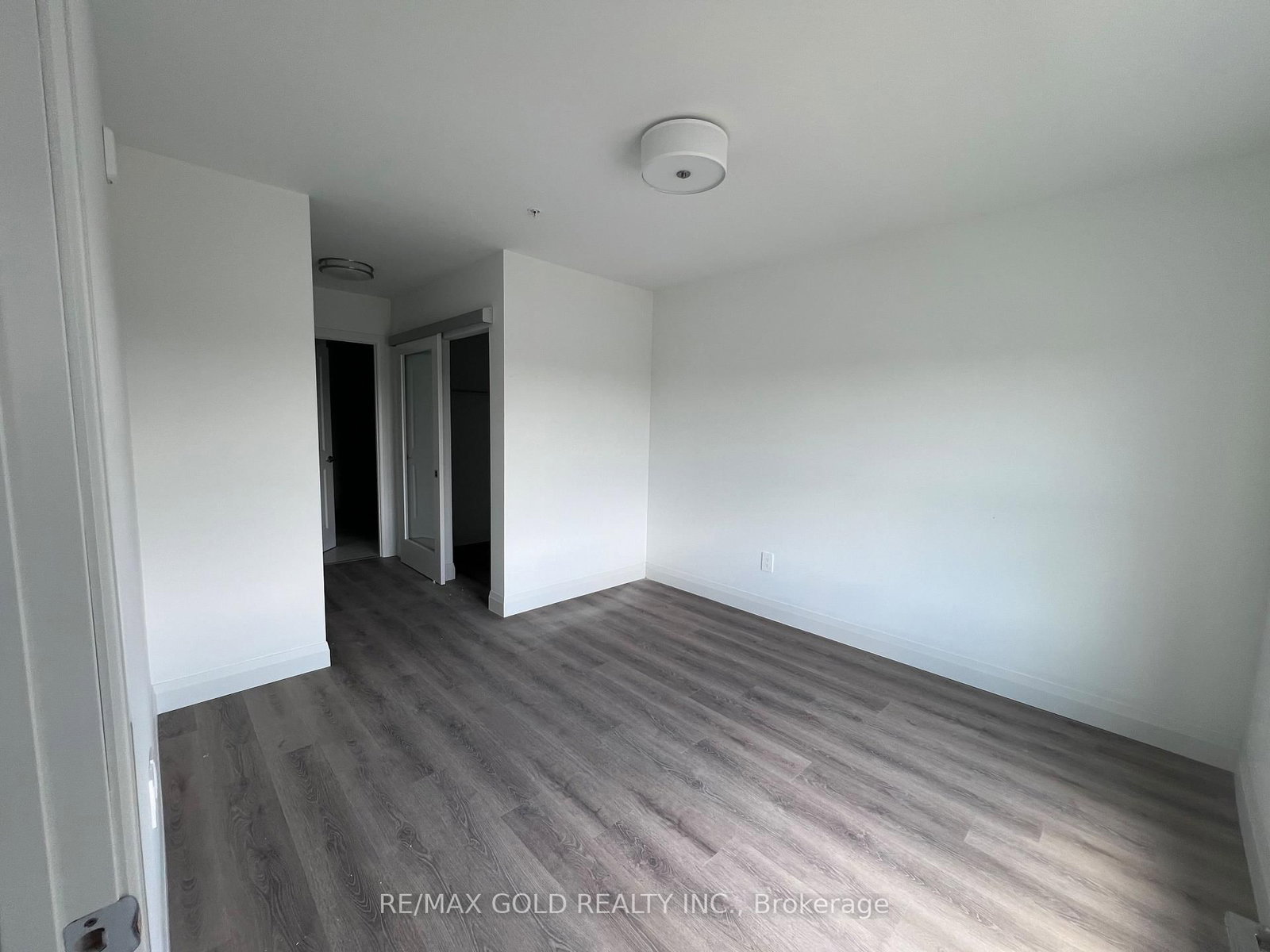 1333 WEBER Street E, Unit 806 - Photo 8