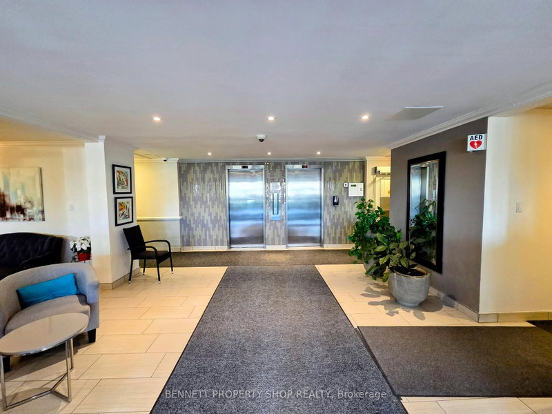 1007 - 2400 Virginia Drive