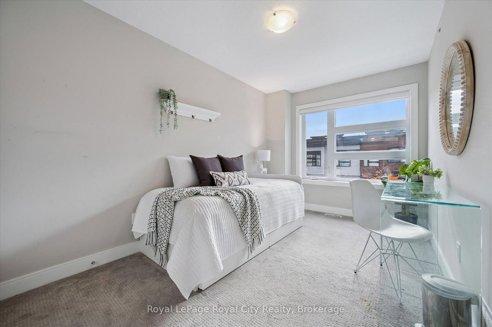 60 Arkell Road, Unit 83 - Photo 26