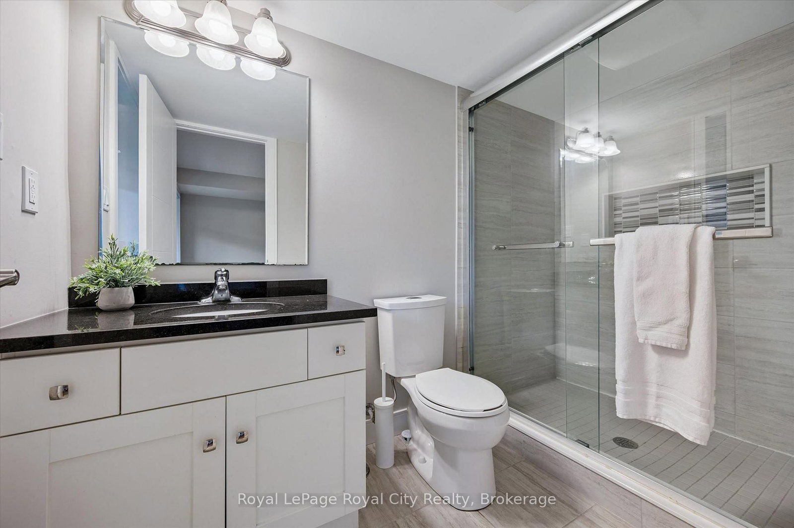 60 Arkell Road, Unit 83 - Photo 34