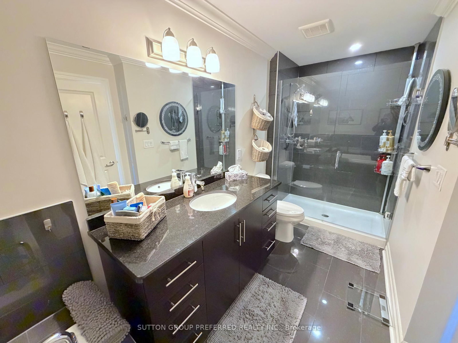 260 Villagewalk Boulevard, Unit 404 - Photo 21
