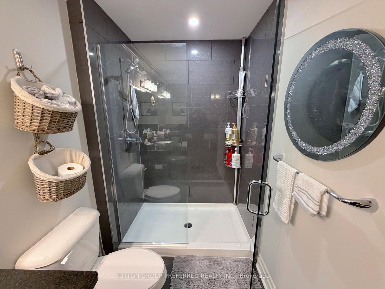 260 Villagewalk Boulevard, Unit 404 - Photo 23