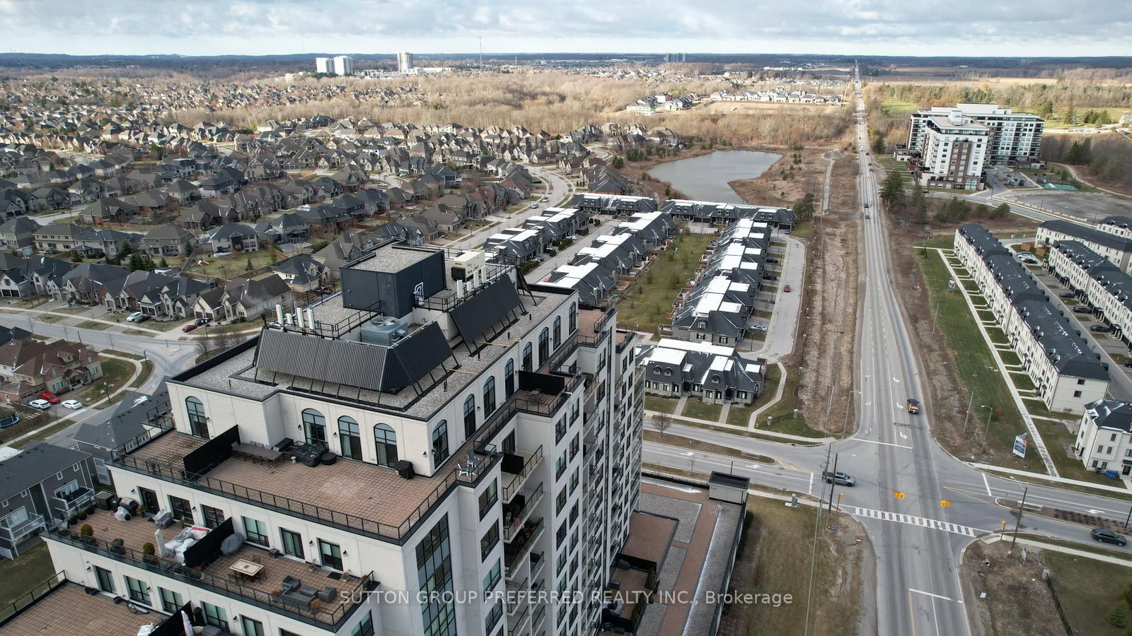 260 Villagewalk Boulevard, Unit 404 - Photo 40