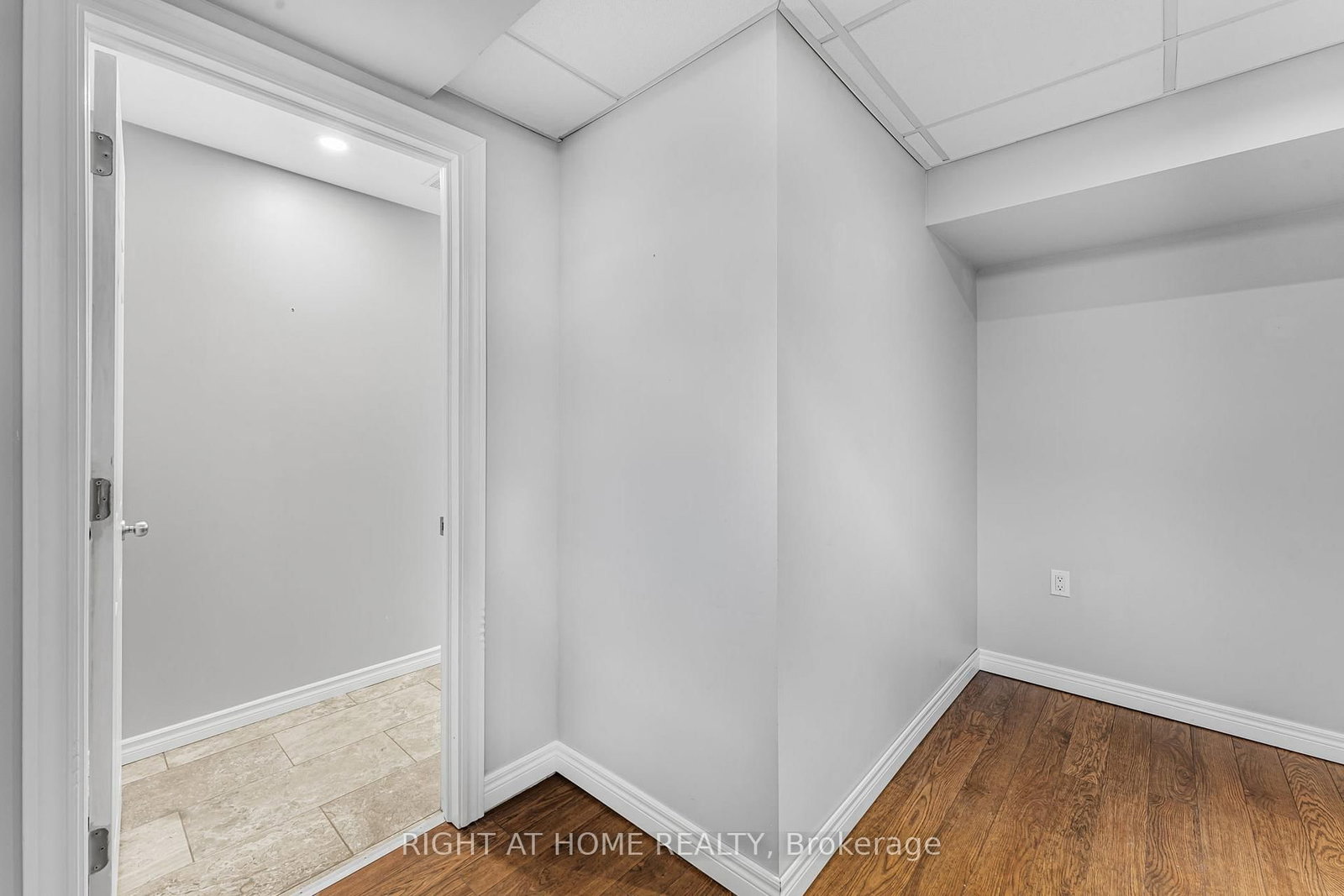 80 Loretta Drive - Photo 40