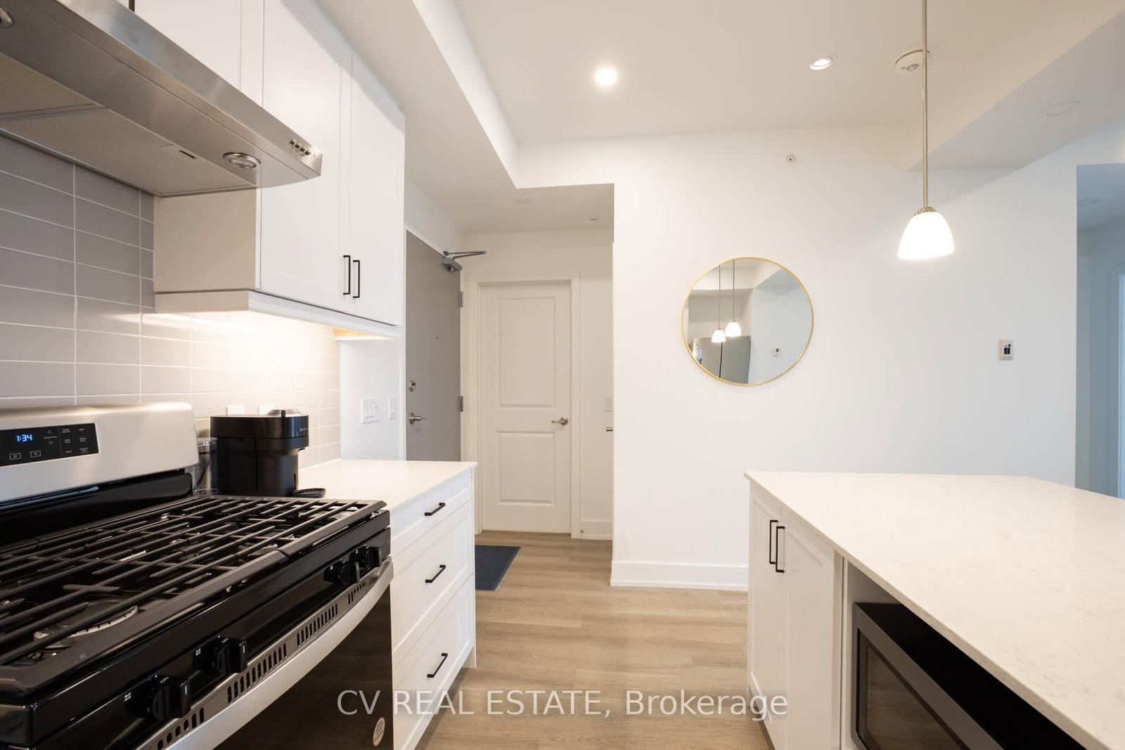 19A West Street N, Unit 406 - Photo 14