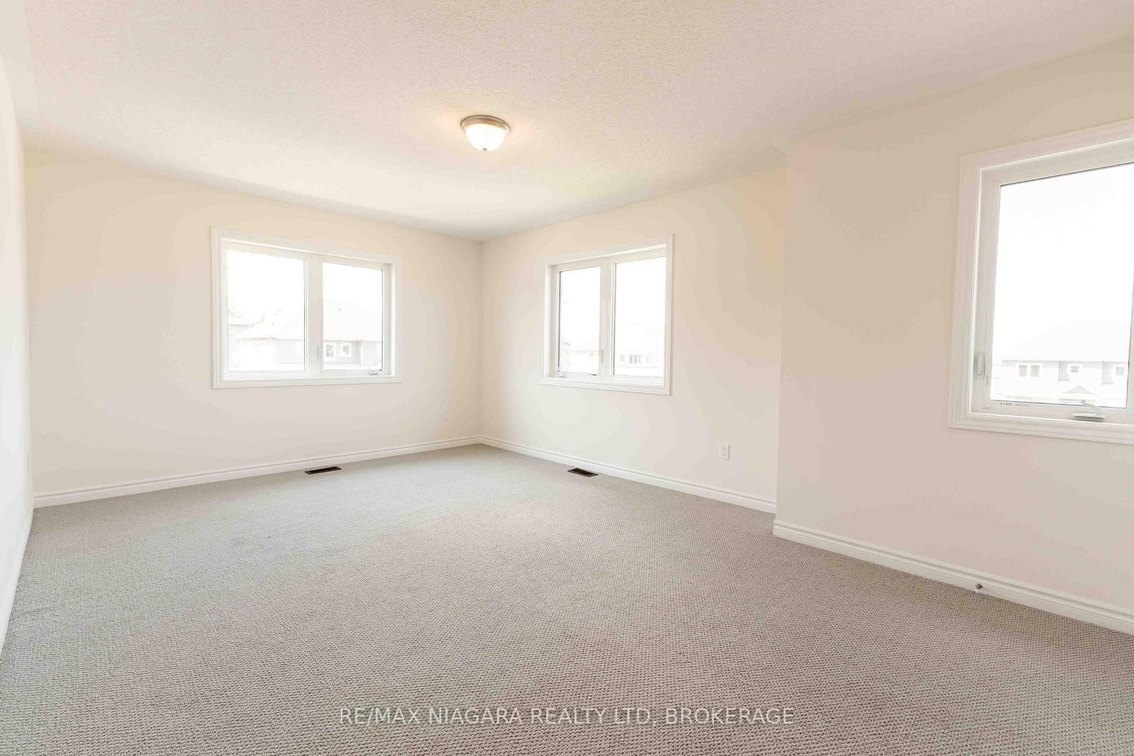 25 ORIOLE Crescent - Photo 27