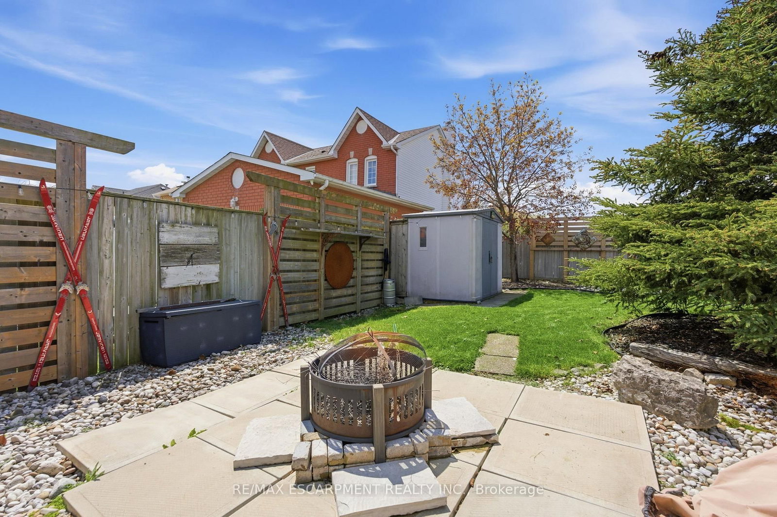 10 Rockhaven Lane • Hamilton, ON photo 41