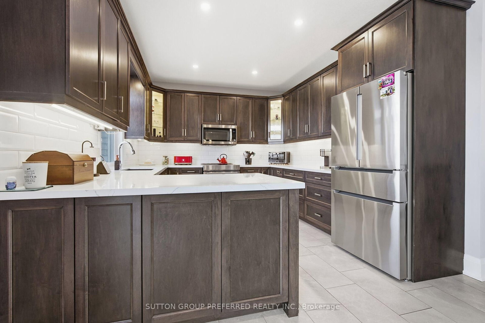 215 Leitch Street • Dutton/Dunwich, ON photo 12