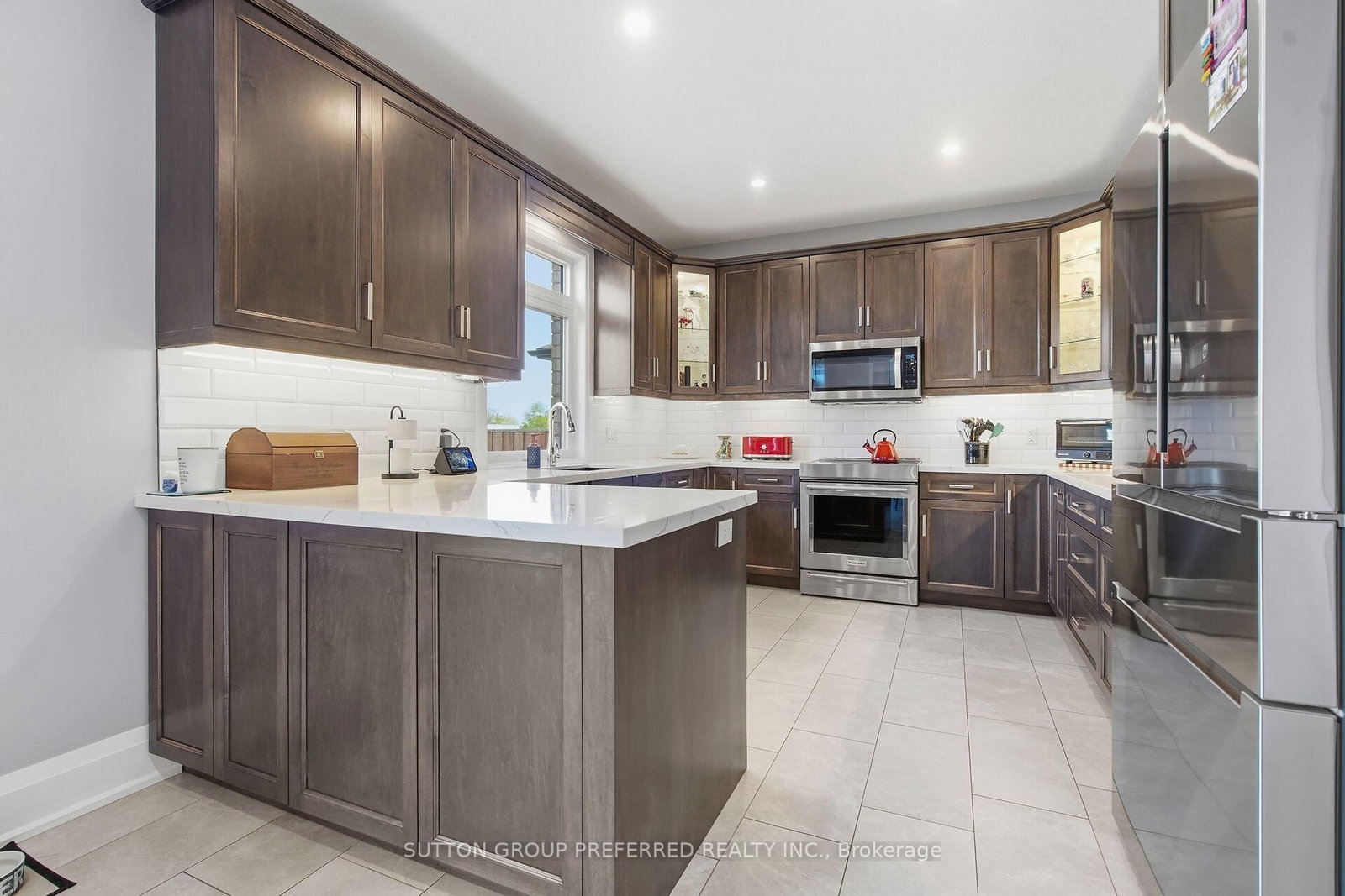 215 Leitch Street • Dutton/Dunwich, ON photo 13